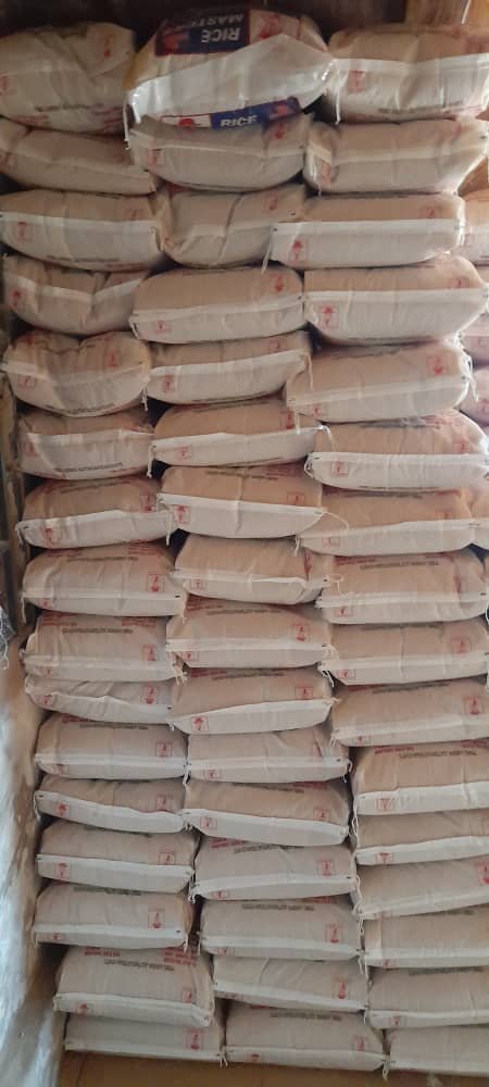 Pictures: Distribution of bags of rice and other food items to the people of my Constituency to celebrate the yuletide