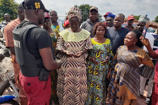   Amotekun receives 20 motorcycles from Rep. Olubunmi Tunji-Ojo.